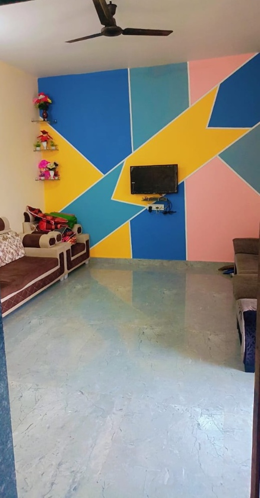 Cozy colorful living room at Hotel Kalamjai