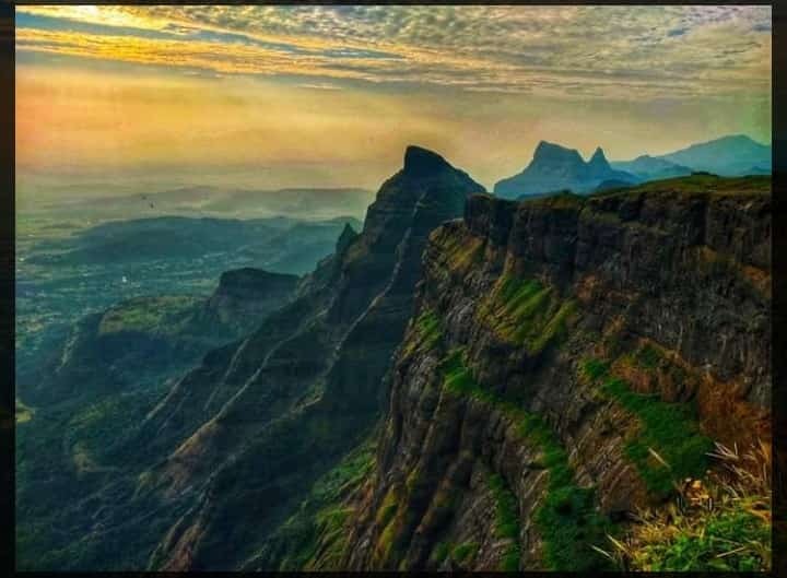 Misty Harishchandragad Kokankada sunset views
